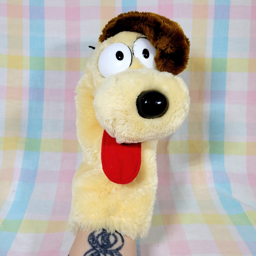 Vintage ODIE 1983 Dakin plush dog Garfield cartoon hand puppet